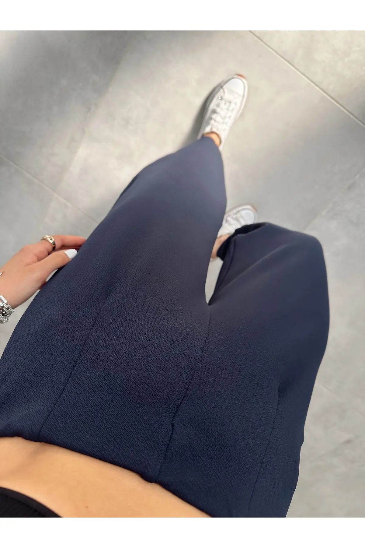 Krep Kumaş Kemersiz Şalvar Kesim Balon Pantolon