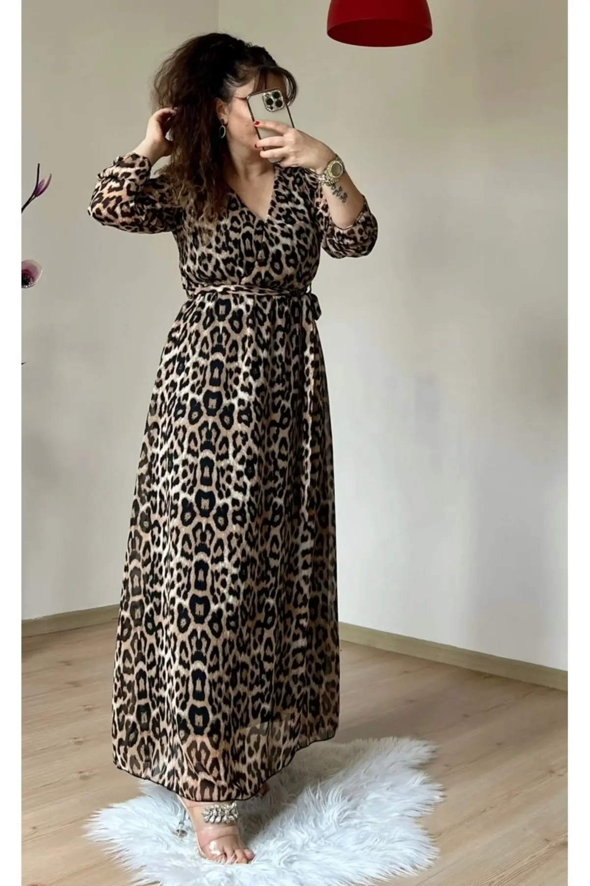 Koyu Renk Uzun Leopar Desen Şifon Elbise