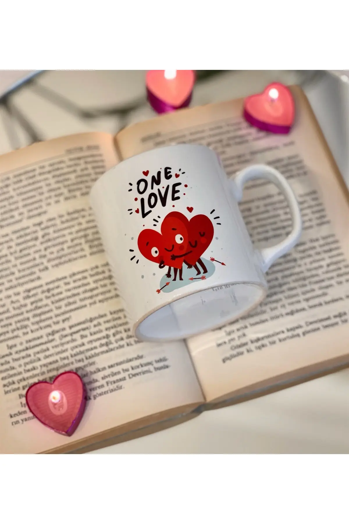 One Love Tasarımlı Kupa