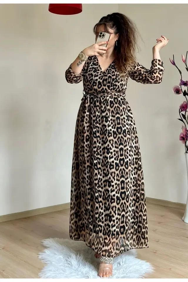 Koyu Renk Uzun Leopar Desen Şifon Elbise